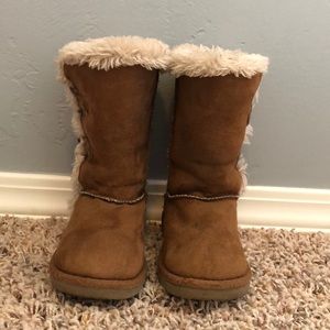 Airwalk Toddler Ugg style boots